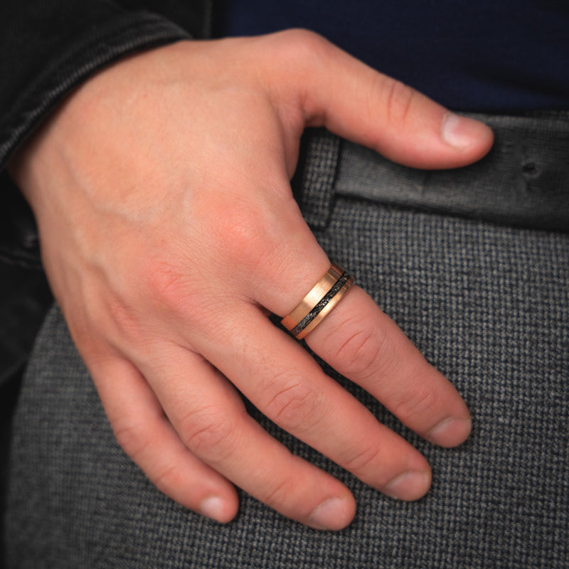 EMBERSTONE - Alliance de mariage en tungstène or rose brossé