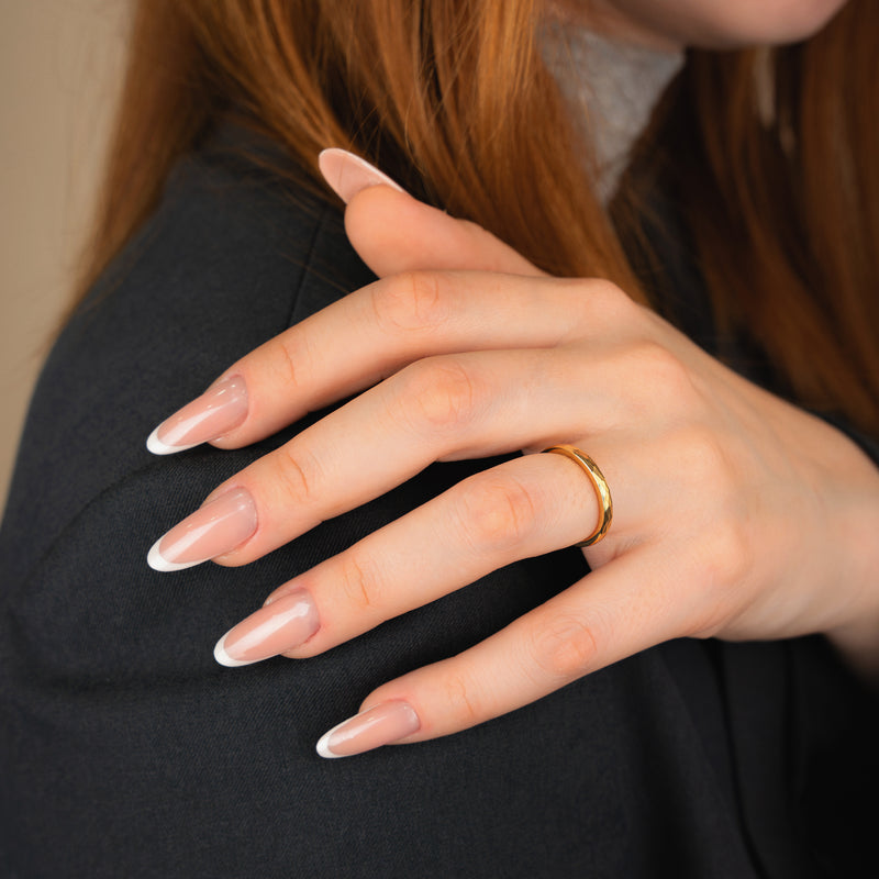 Bague en tungstène martelé VANTA GOLD - 2mm