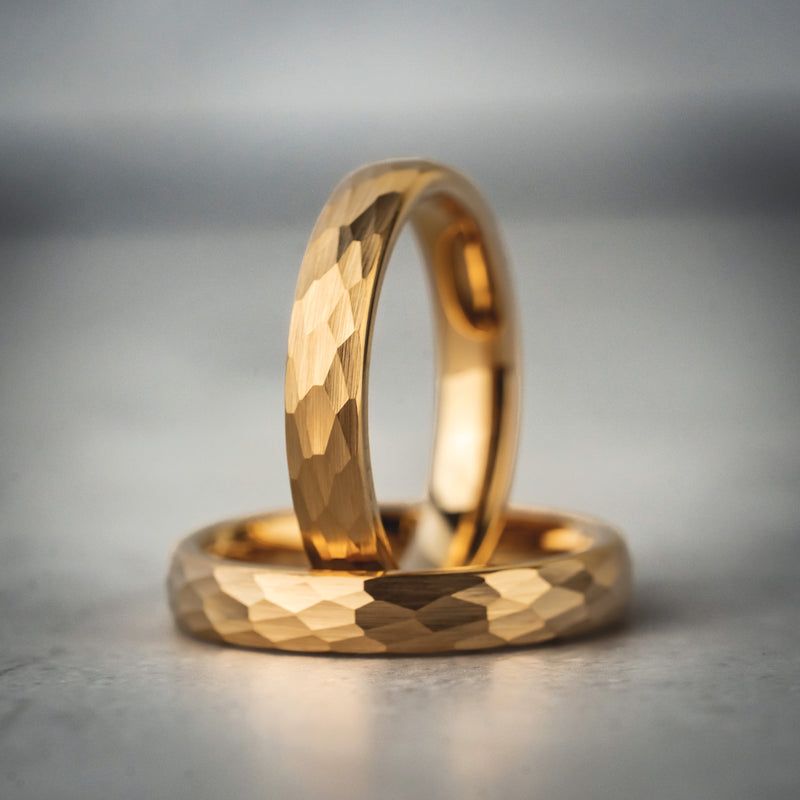 Aurum Edge - 4mm Hammered Tungsten Ring