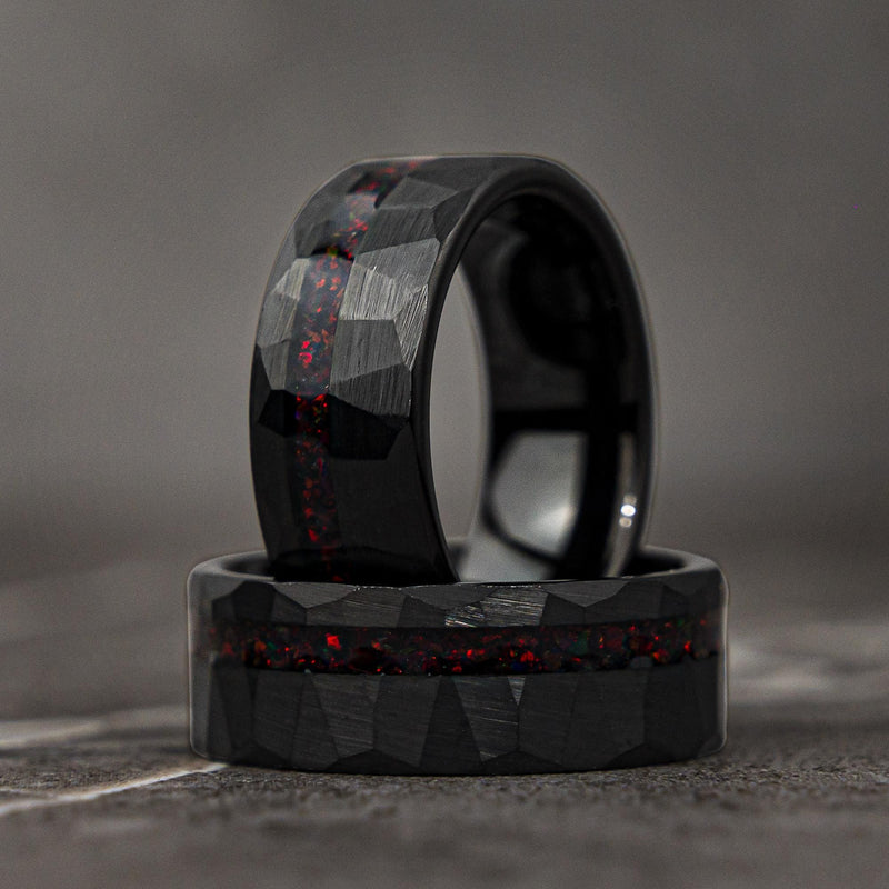 MARTEAU ROUGE - Alliance martelée en opale noire et rouge