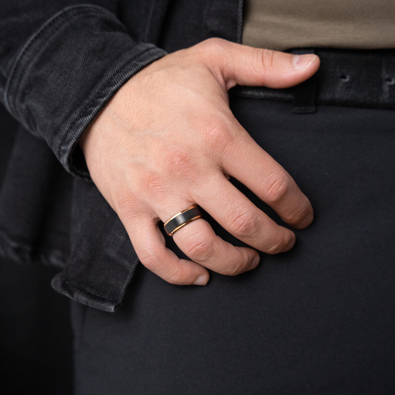 DÉCLARATION SILENCIEUSE - Bague de promesse ou de mariage en tungstène unique or et noir
